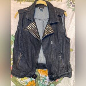 RUE 21: Black Metallic Studded Moto Zip!